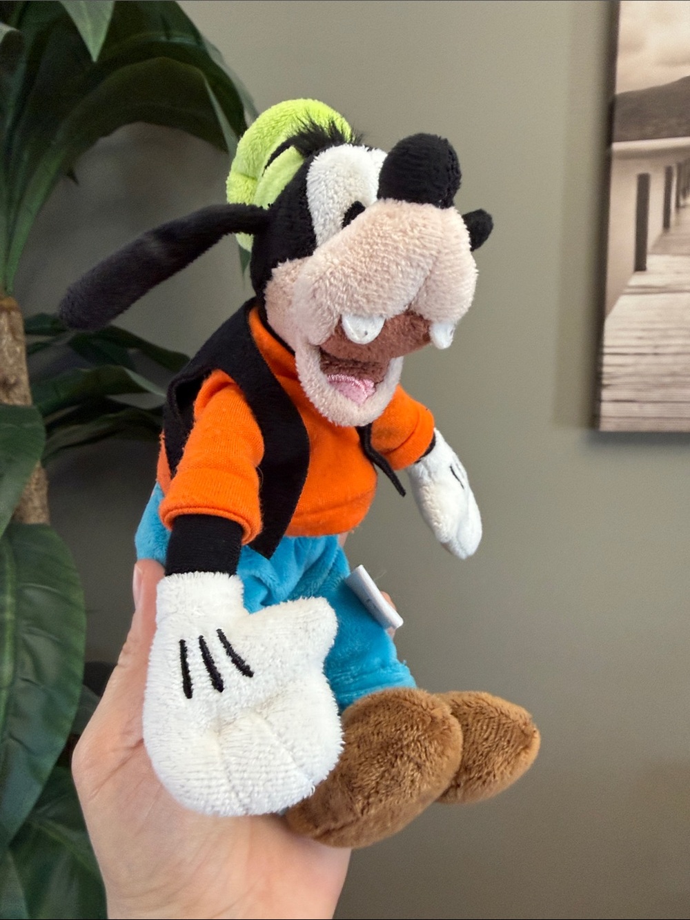 Authentic Disney Goofy Plush Stuff Animal Beanie Small Plushie Soft Toy